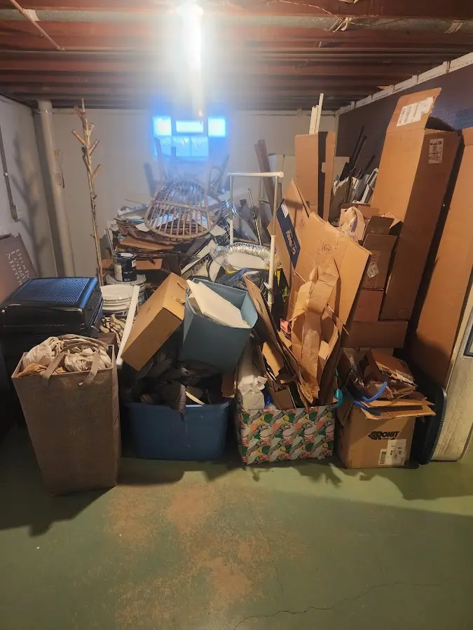 Roll-off dumpster container at job site for 15 Yard Dumpster Rental in Phoenix